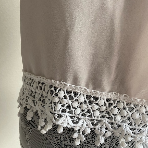 Blush Pink Chiffon Tank Top - Picture 3 of 7